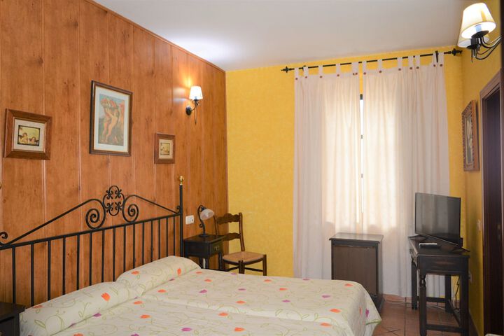 Room 10 of 74