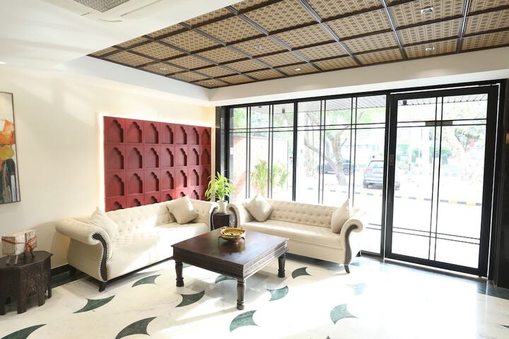Hotel Interior 5 of 117