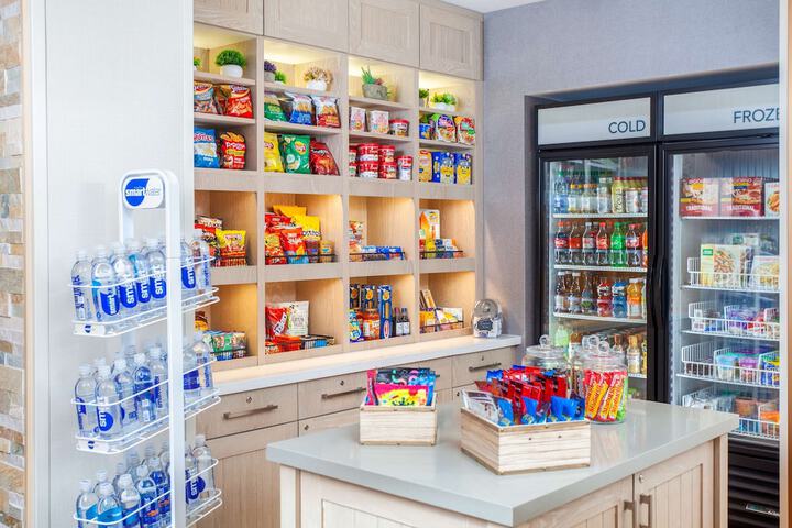 Snack bar