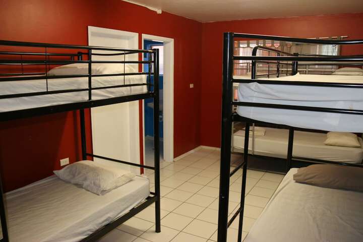 Room 2 of 10