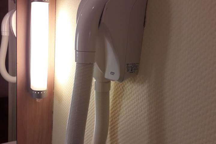 Room 18 of 64