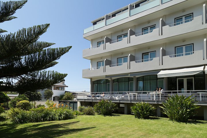 Sundeck 38 of 44