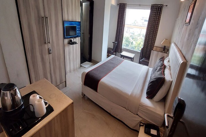 Room 39 of 74