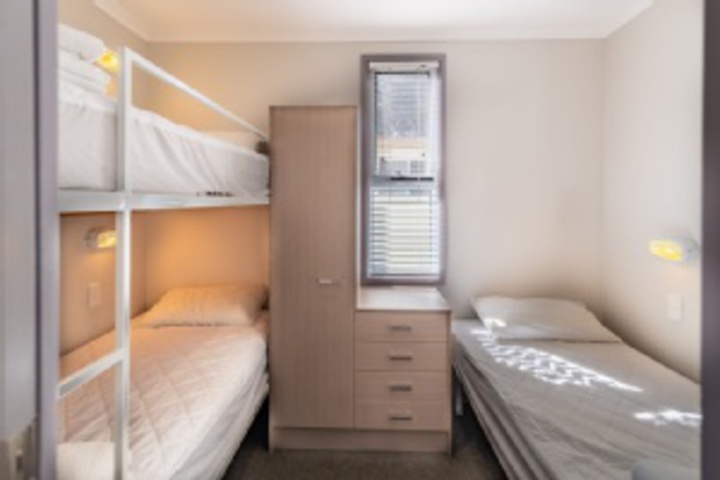 Room 716 of 792