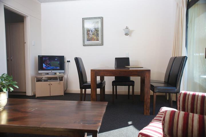 Room 36 of 60