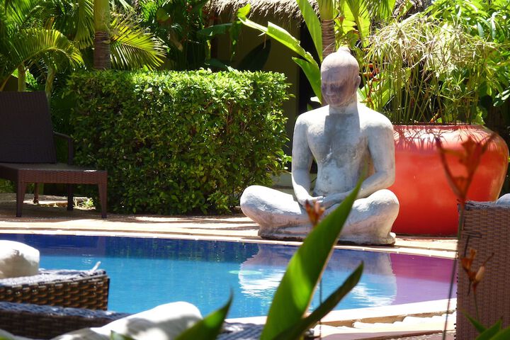 Pool Hotel