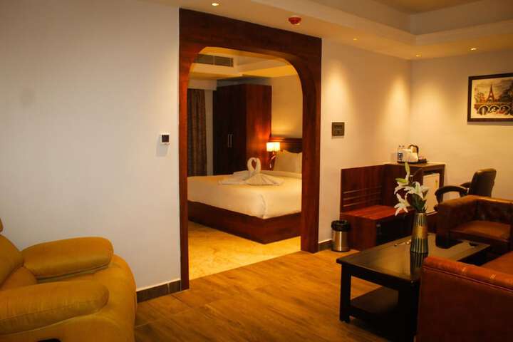 Room 7 of 29