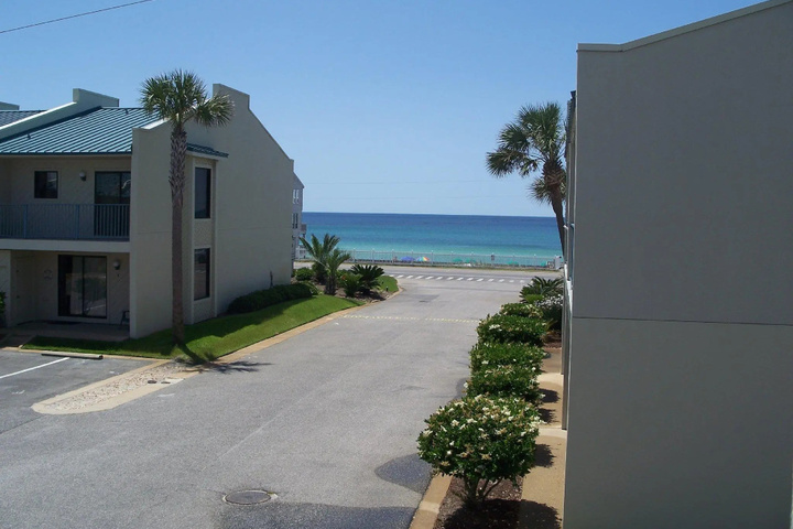 Gulf Winds East