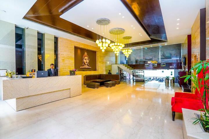 The Vaikunth -Premium Rooms With Centrally Heated & Air Cooled Near Mall Road