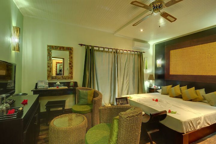 Room 2 of 50