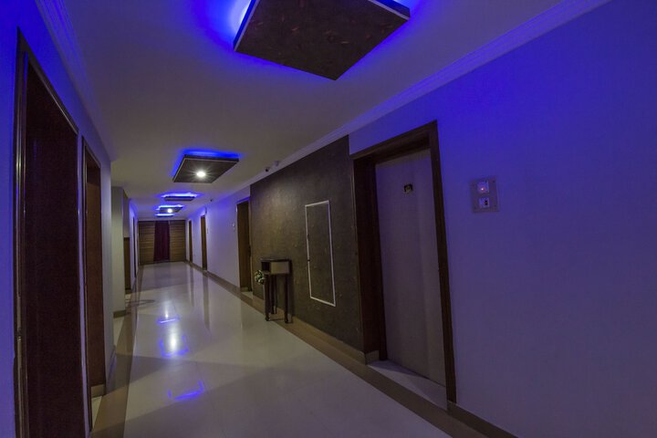 Hotel 5 of 53