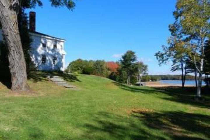 Property Grounds 44 of 48