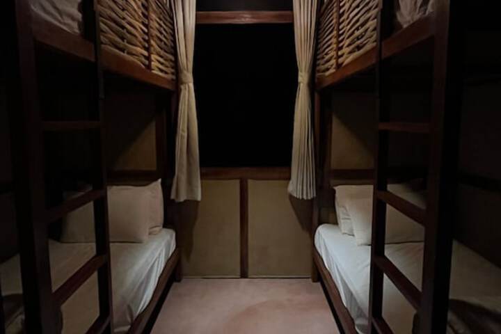 Room 14 of 123