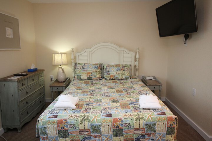 Room 4 of 44