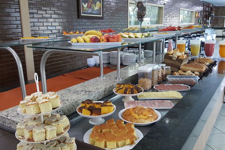 Breakfast/Coffee Service 20 of 26