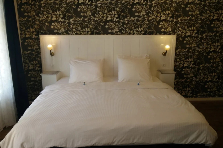 guest_rooms