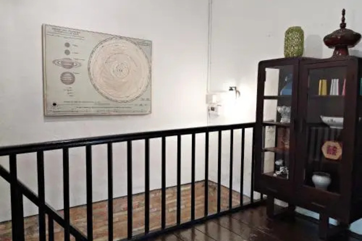 Room 13 of 24