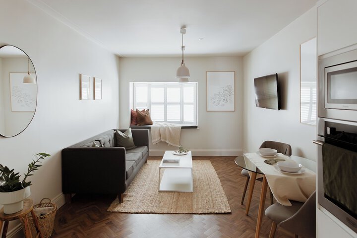 Room 19 of 36