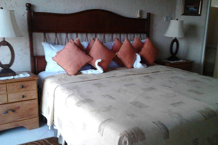 Room 8 of 64