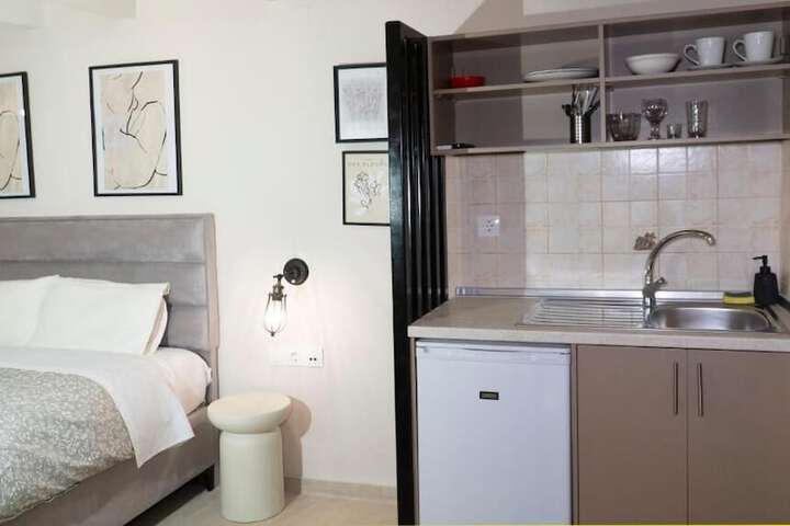 Room 7 of 36