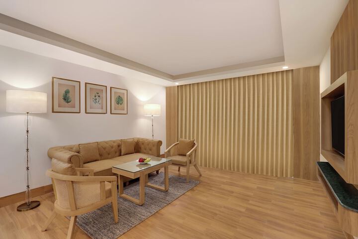 Room 17 of 57