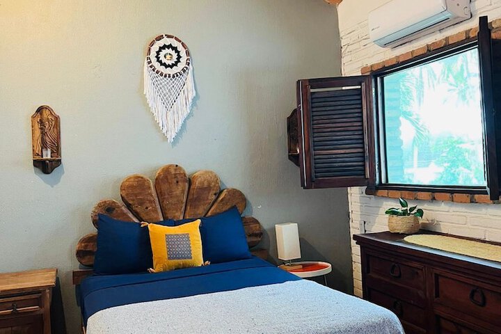 Room 16 of 60