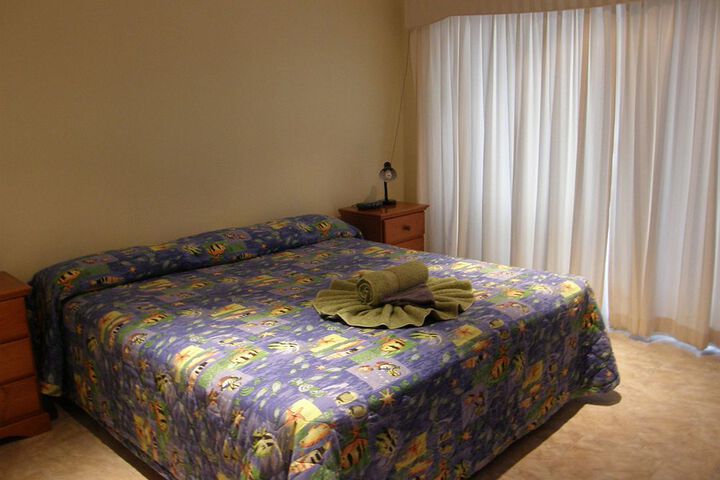 Room 7 of 27
