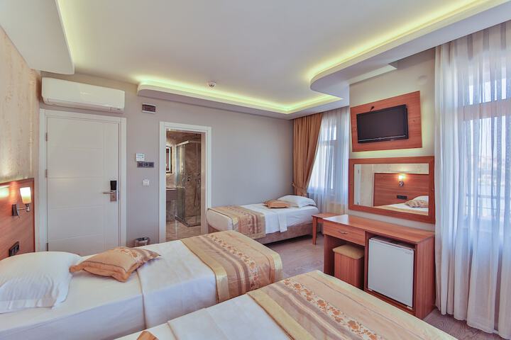 Room 19 of 43