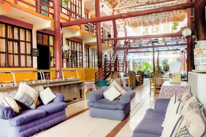 Guest Lobby