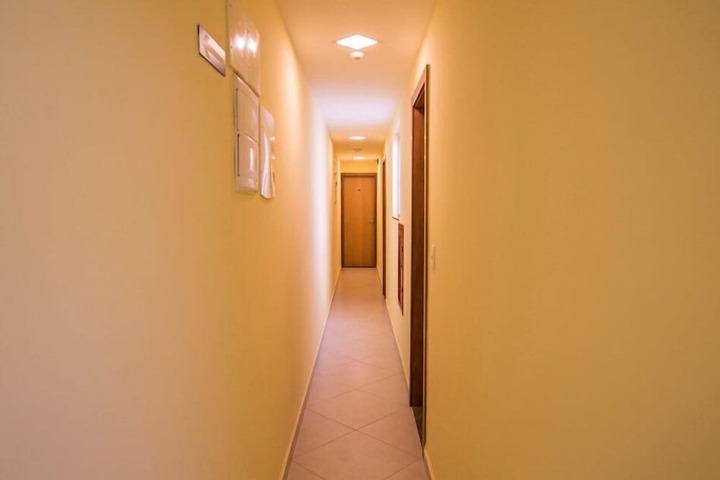 Ballroom/Hall 20 of 23