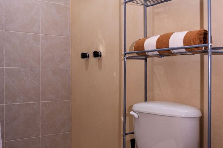 Room 60 of 74