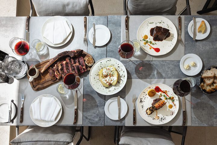 Dining 58 of 103