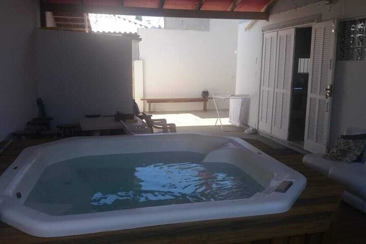 Hot Tub 13 of 18