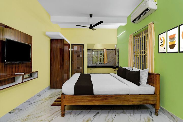 Room 13 of 29