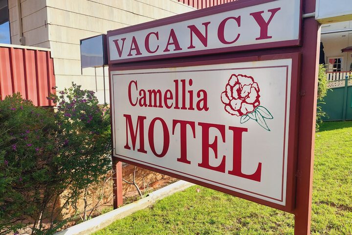 Camellia Motel