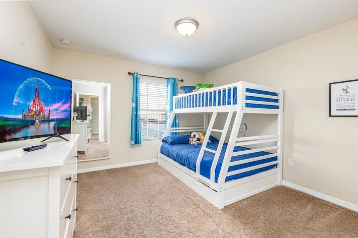 Room 3 of 26