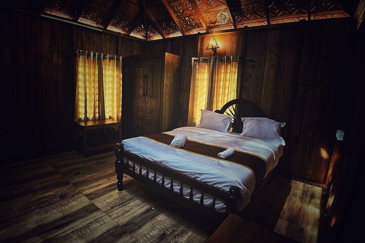 Room 15 of 60