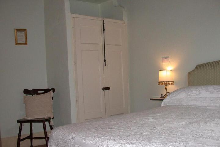 Inside Room Photo