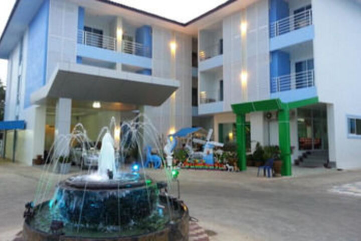 Bunganakorn Village