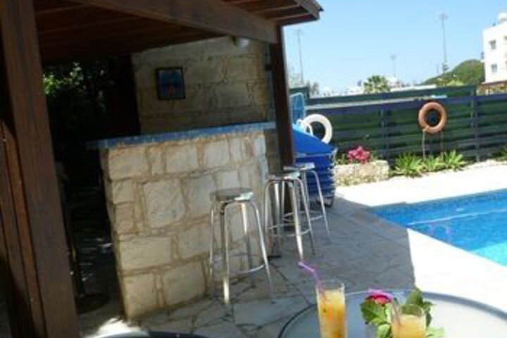 Hotel Pool