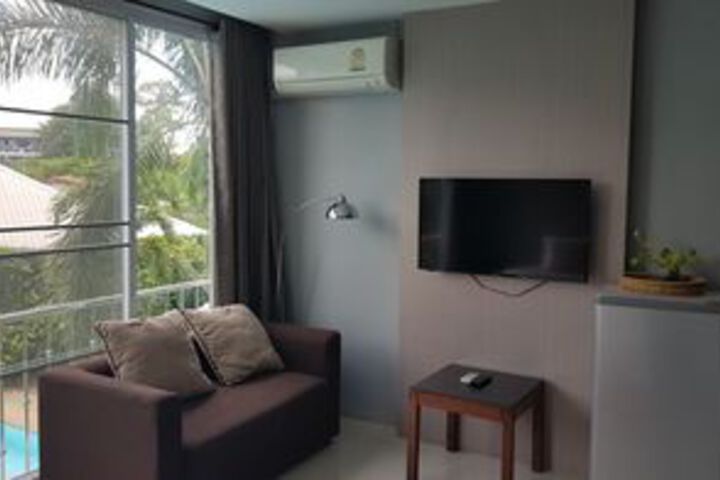 Room 9 of 23