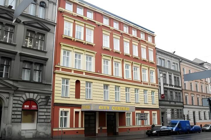 City Central De Luxe