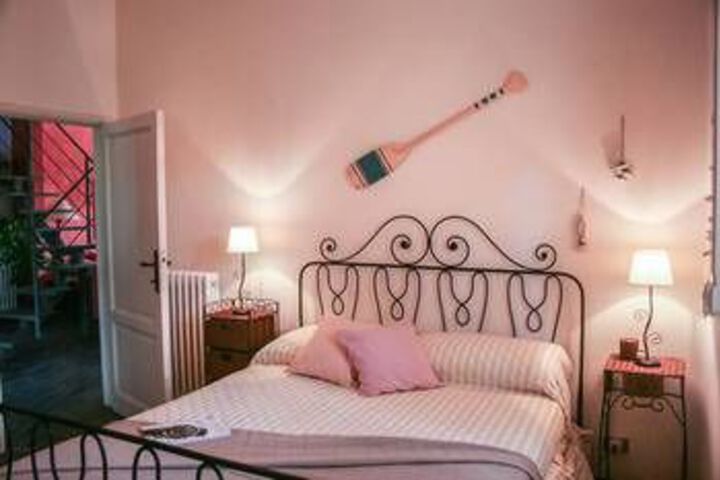 Room 7 of 25