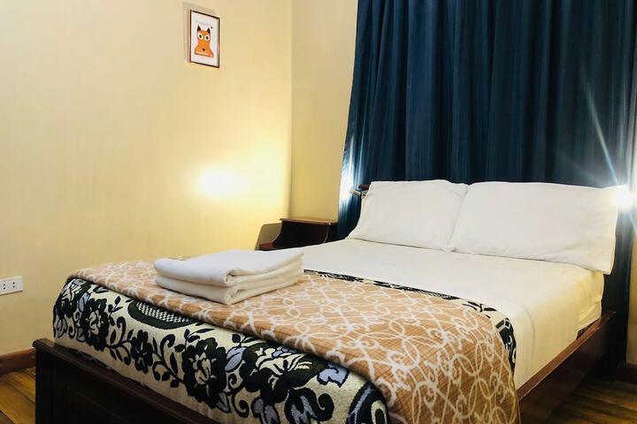 Room 11 of 26