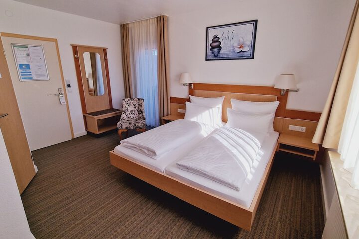 Room 31 of 53