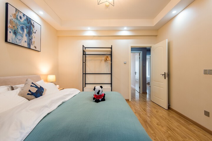 Room 43 of 84
