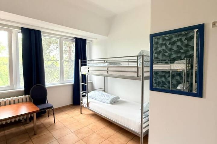 Room 92 of 150