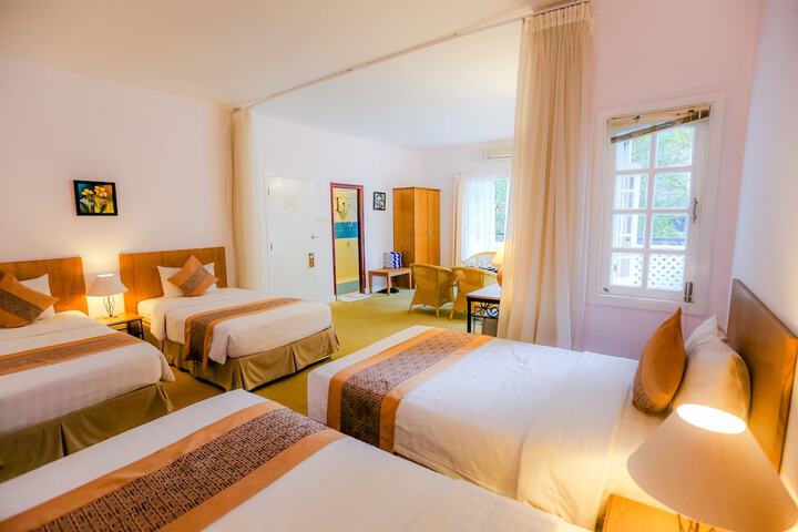 Room 20 of 40