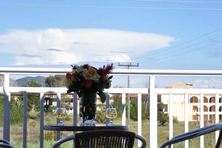 Terrace/Patio 17 of 101