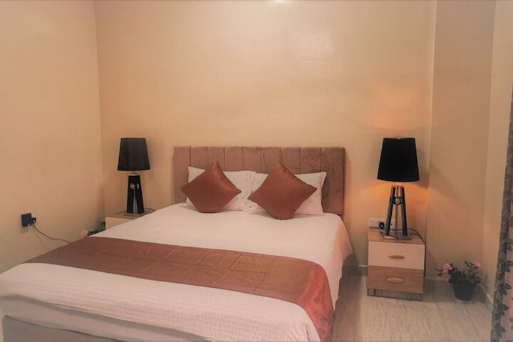 Room 13 of 43
